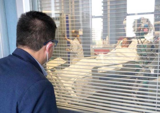 Roma - L'assessore regionale Alessio D'Amato in visita del 17enne rimasto ferito in Ucraina