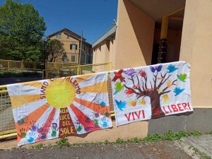 Ronciglione - I lenzuoli realizzati dalla media del comprensivo Virgili