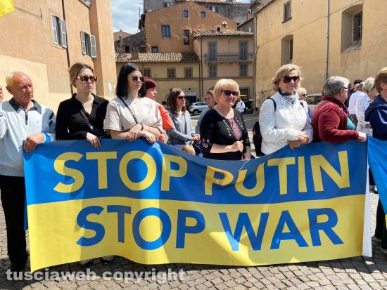 Viterbo - Manifestazione della comunità ucraina contro Putin