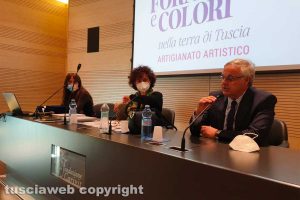 Marco Lazzari, presidente della fondazione Carivit, Luigia Melaragni, segretaria della Cna di Viterbo e Civitavecchia, Cinzia Chiulli, presidente territoriale di Cna artistico e tradizionale