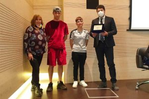 Secondo premio alle classi 5ASC e 3ASC dell'Orioli