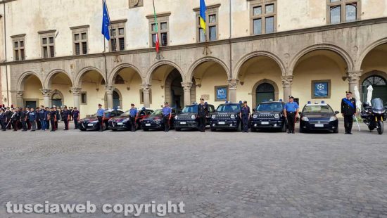 Viterbo - Piazza del Comune - Le prove per i festeggiamenti della fondazione dell'Arma dei Carabinieri