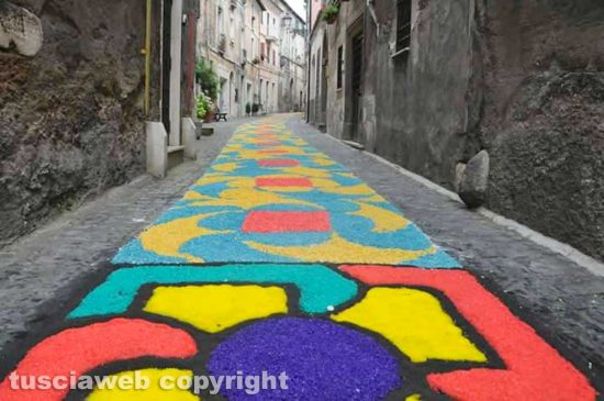 Civita Castellana - La tradizionale infiorata