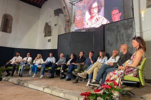 Montalto di Castro - La candidata Emanuela Socciarelli presenta la sua squadra