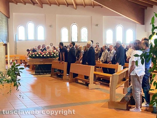 Viterbo - Il funerale di Loretta Zanobbi