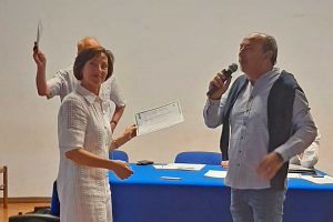 Consegna attestato a MdL Marisa Micheletti console regionale Lazio