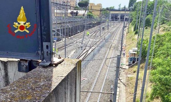 Roma - Incidente treno alta velocità in galleria