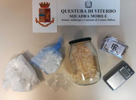 Polizia - La sostanza stupefacente sequestrata