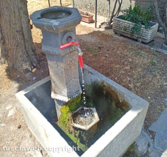 Le fontanelle del cimitero San Lazzaro