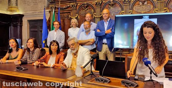 Viterbo - La nuova sindaca e la presentazione della giunta comunale