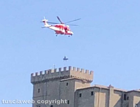 Soriano nel Cimino - Trovato morto al Castello Orsini - I vigili del fuoco
