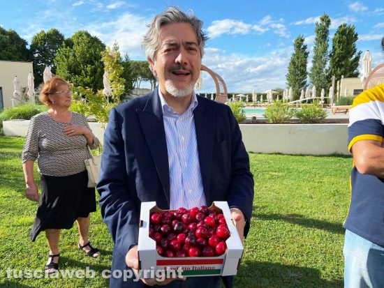 Francesco Battistoni all'evento sull'agricoltura di Forza Italia