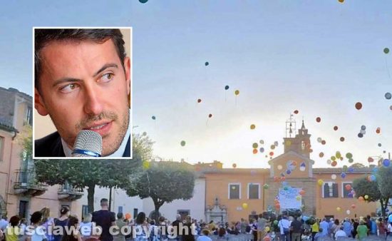 Castel Cellesi - I funerali del piccolo Fabio Guidobaldi - Nel riquadro: Luca Profili