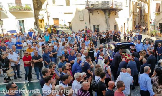 Orte - I funerali di Walter Pernazza