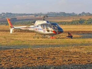 Elicottero sull'incendio