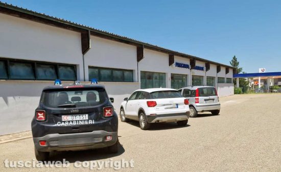 Bimbo annega in piscina a Grotte di Castro - I carabinieri