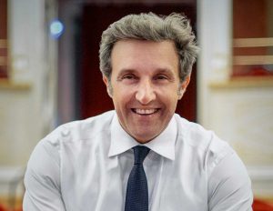 Flavio Insinna