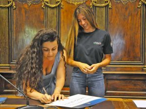 Ludovica Delfino premiata in comune