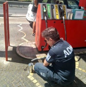 Viterbo - I prelievi dei carburanti dell' Ufficio delle Dogane di Viterbo