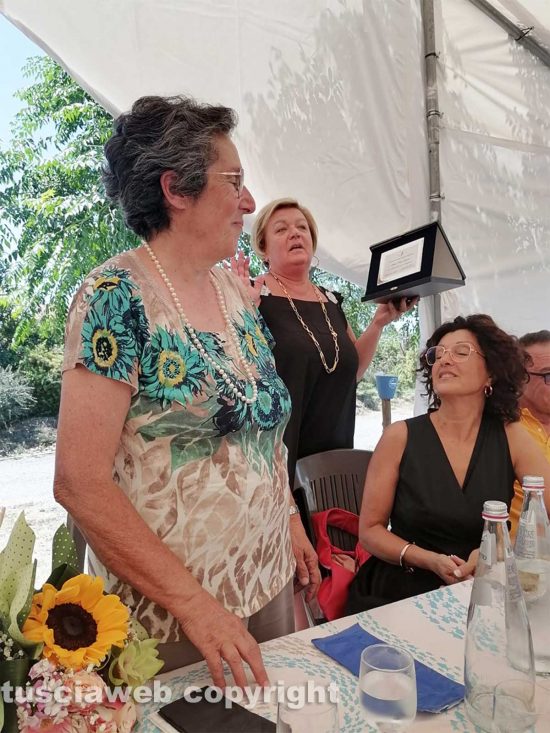 Viterbo - Gli ex alunni del IV C dell’istituto Santa Rosa festeggiano i 40 anni dalla maturità