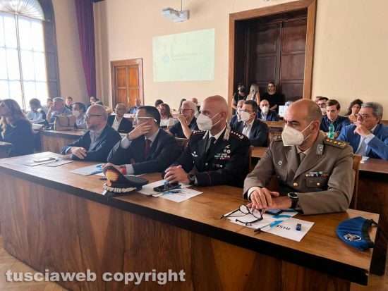 Viterbo - Camera di Commercio - Primo rapporto economico