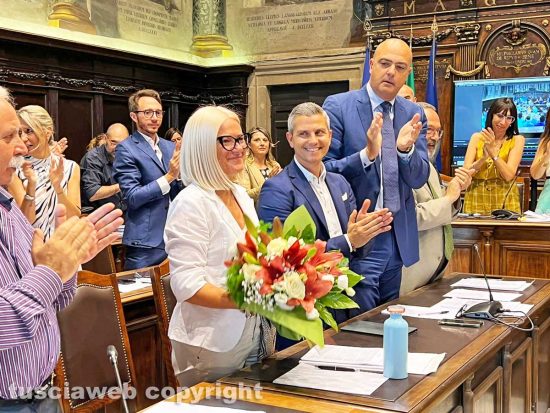 Viterbo - L'elezione di Letizia Chiatti a presidente del consiglio comunale