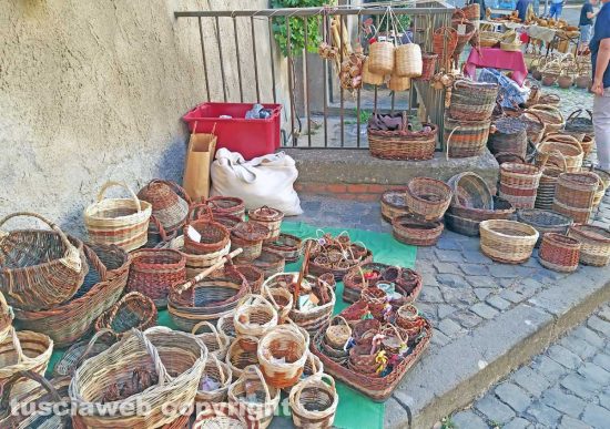 Montefiascone - Festeggiamenti per San Bartolomeo - La fiera dei canestri 