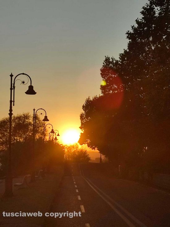Tramonto sul lago di Bolsena