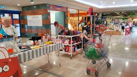 Lo sbaracco al Centro commerciale Tuscia di Viterbo