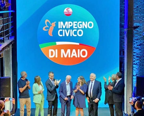 Luigi Di Maio alla presenta azione di Impegno civico
