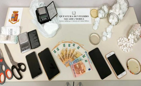 Viterbo - Polizia - La droga ritrovata