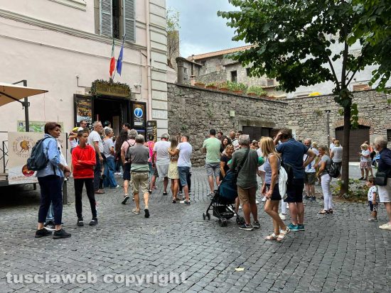 Viterbo - Piazza della Morte a Ferragosto