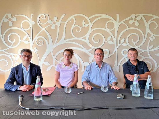 Viterbo - Corte delle Terme - Alessandro Mazzoli, Manuela Benedetti, Bruno Astorre ed Enzo Foschi