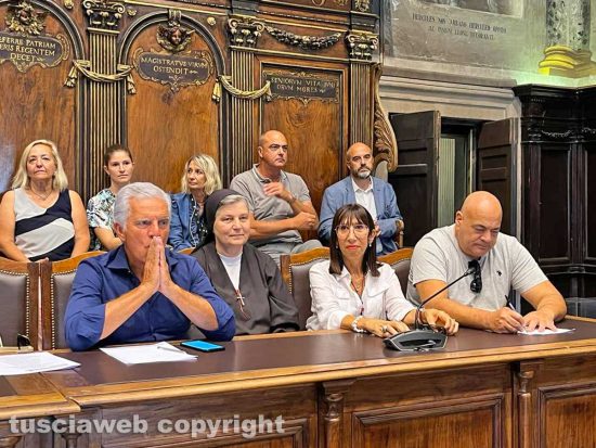 Da sinistra: Massimo Mecarini, suor Francesca, Patrizia Notaristefano, Sandro Rossi