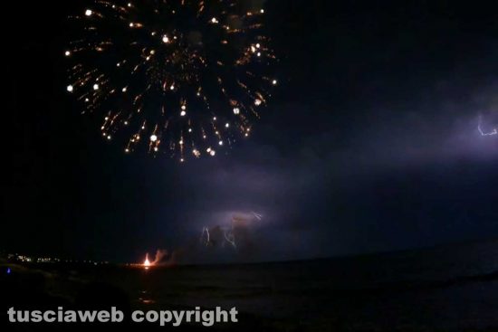 Civitavecchia - I fuochi d'artificio di Ferragosto