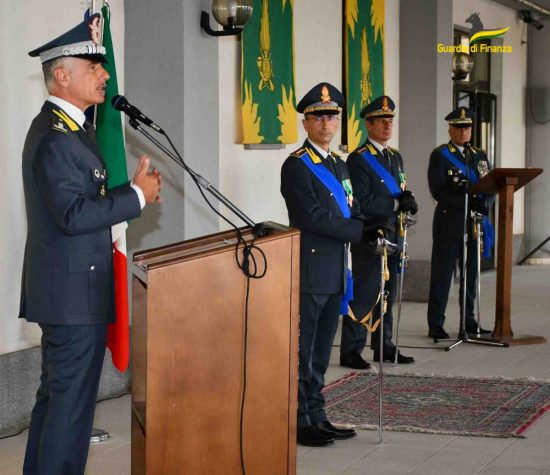 Viterbo - Guardia di finanza - Carlo Pasquali nuovo comandante provinciale - La cerimonia