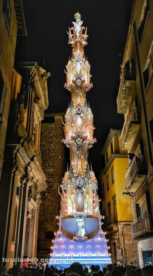 Viterbo - Macchina di Santa Rosa - Gloria