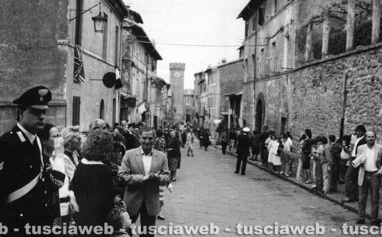 L'arrivo del principe Carlo a Bagnaia - Tratto da "Bagnaia '91"