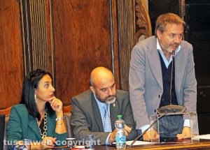 Viterbo - Consiglio comunale - Scardozzi, Floris e Aronne