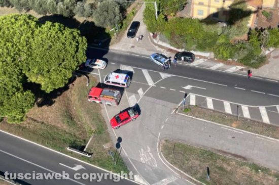 Orbetello - Scontro&nbsp;tra auto e camion lungo l'Aurelia