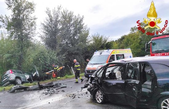 Ladispoli - Frontale sull'Aurelia