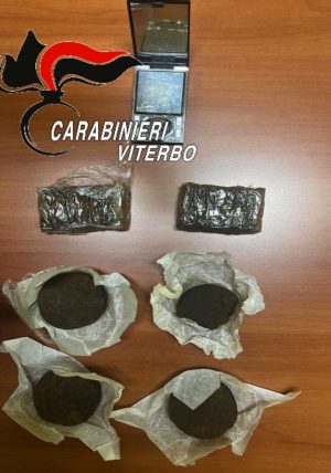 Carabinieri - La droga sequestrata