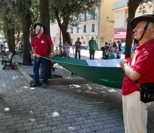 Tarquinia - Bersaglieri rendono omaggio al monumento
