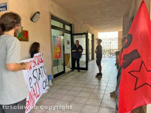 Blitz del collettivo Osa