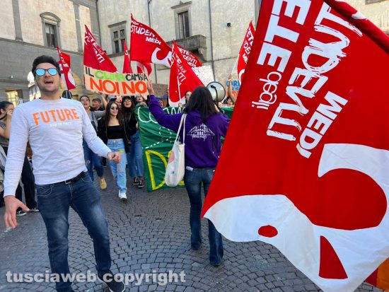 Viterbo - Sciopero globale per il clima