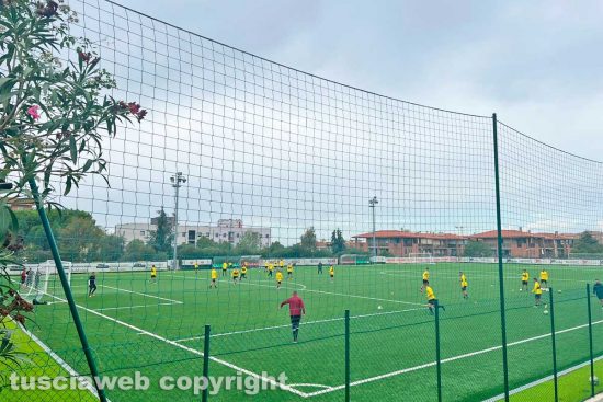Sport - Calcio - Viterbese - L'allenamento di ieri, incentrato sugli schemi offensivi