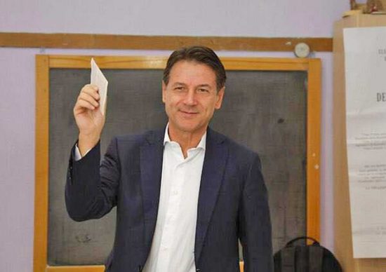 Elezioni politiche 2022 - Giuseppe Conte al voto