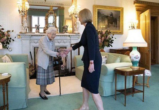 La regina Elisabetta e Liz Truss - Foto del 6 settembre 2022