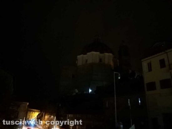 Montefiascone - La cupola di Santa Margherita con l'illuminazione spenta