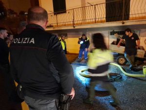 Tarquinia - Bomba d'acqua al lido - Polizia e volontari Aeopc in azione